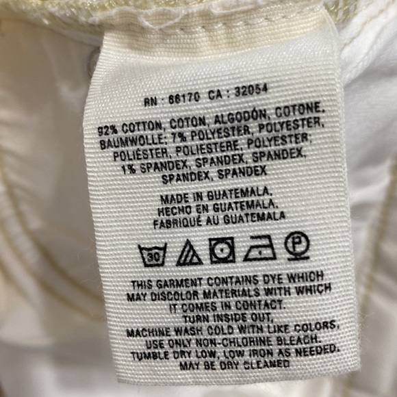 💥BOGO💥 Anthropologie Pilcro and the letterpress shorts - Picture 4 of 4